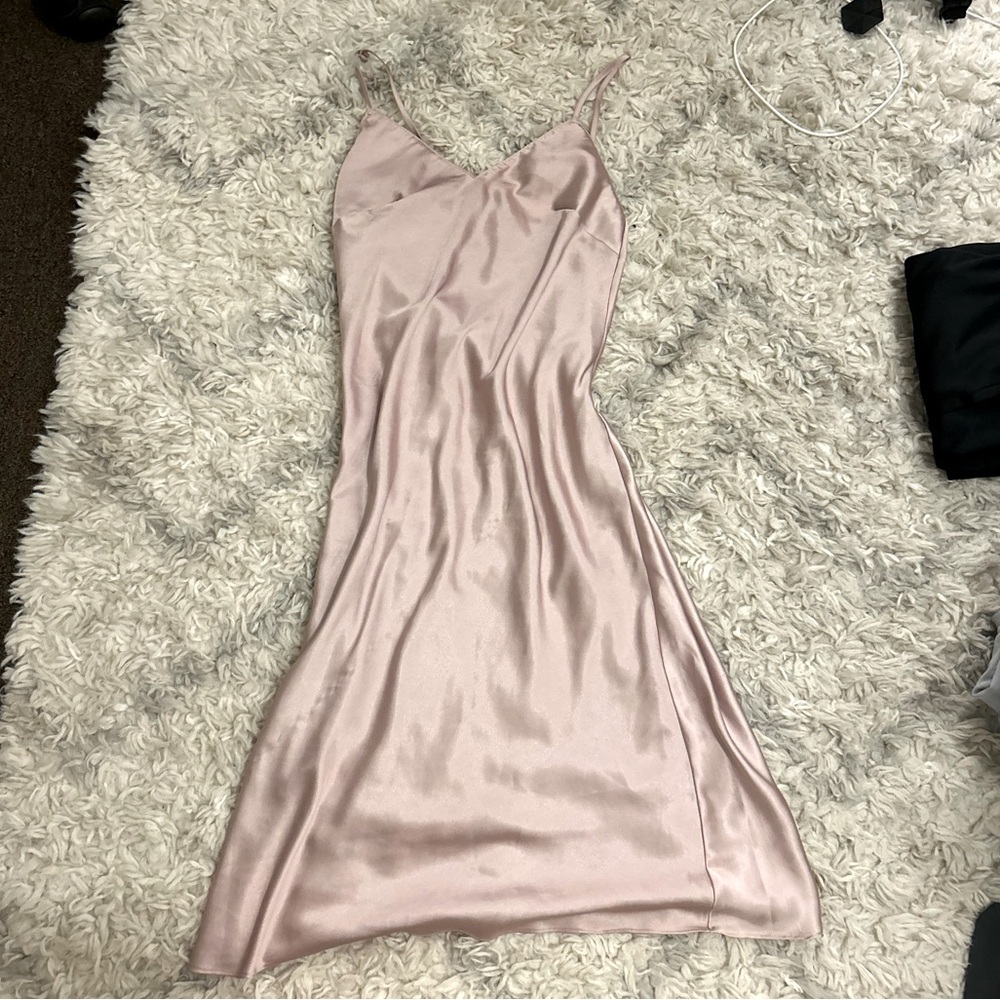 VICTORIA SECRET PINK SATIN/SILKY DRESS